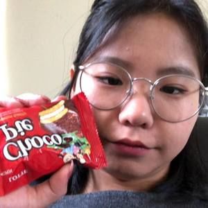 Meet your Posher, Kimi